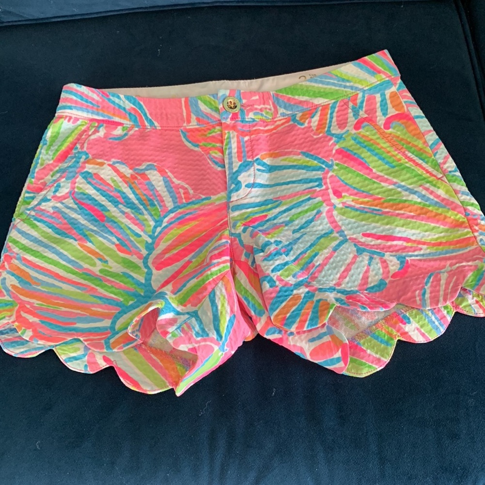 Lilly Pulitzer Buttercup Scalloped shorts - colorful & adorable !